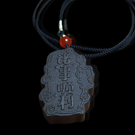 Ambergris “Wealth From All Directions” Scented Pendant (Xiangpai)